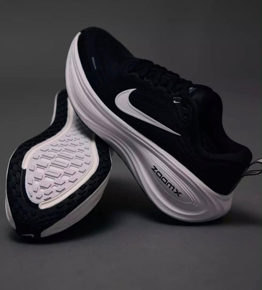 Nike Vomero Plus White Black Cool Grey