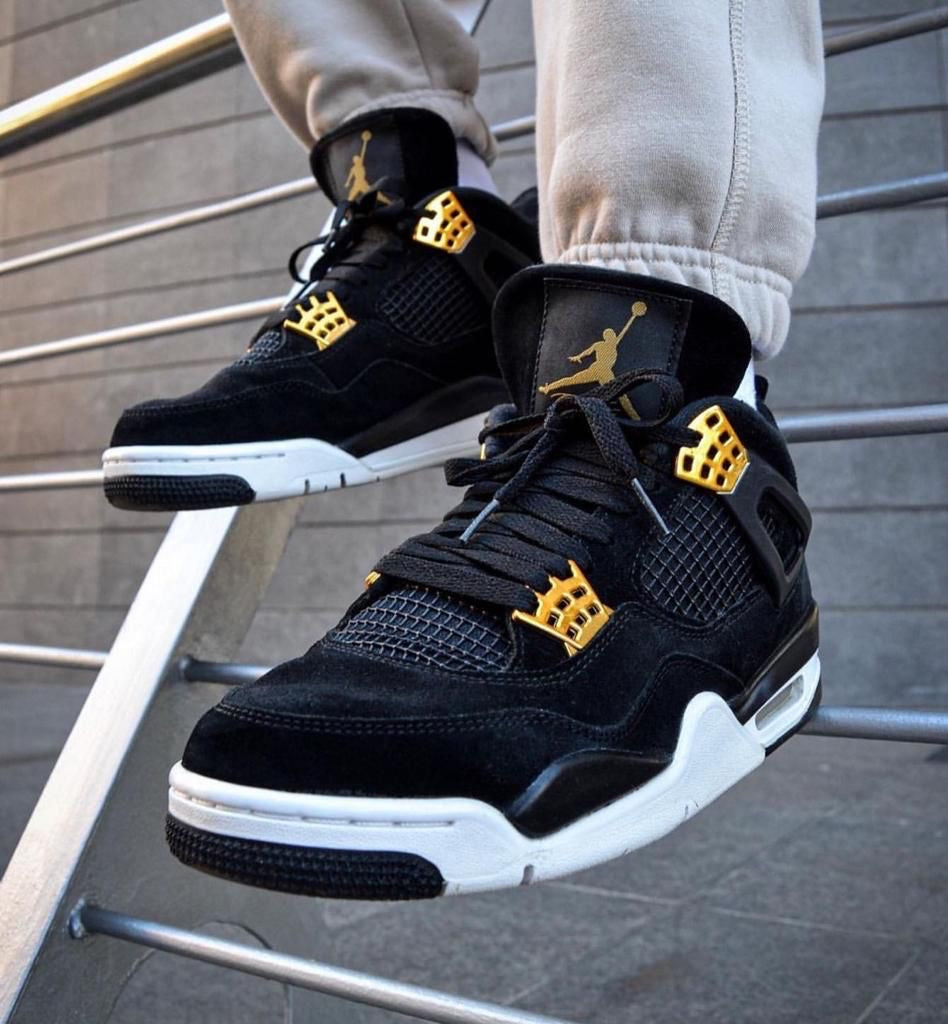 Air Jordan 4 “Royalty”