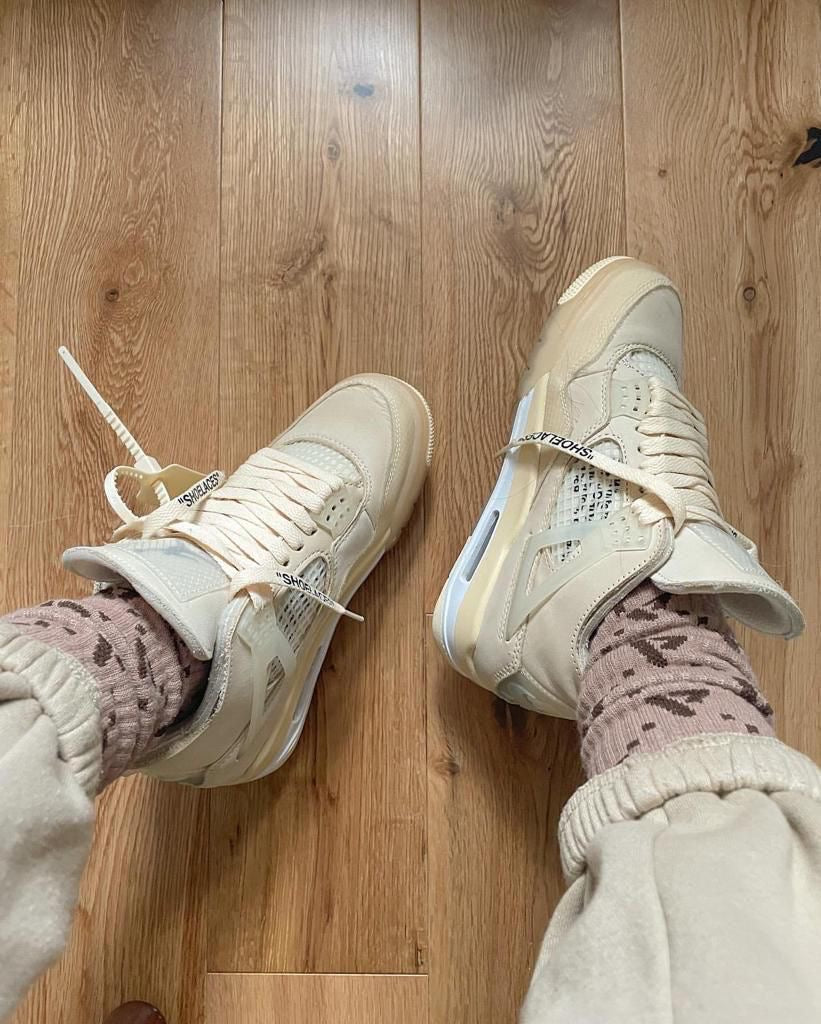 Air Jordan 4 X off white