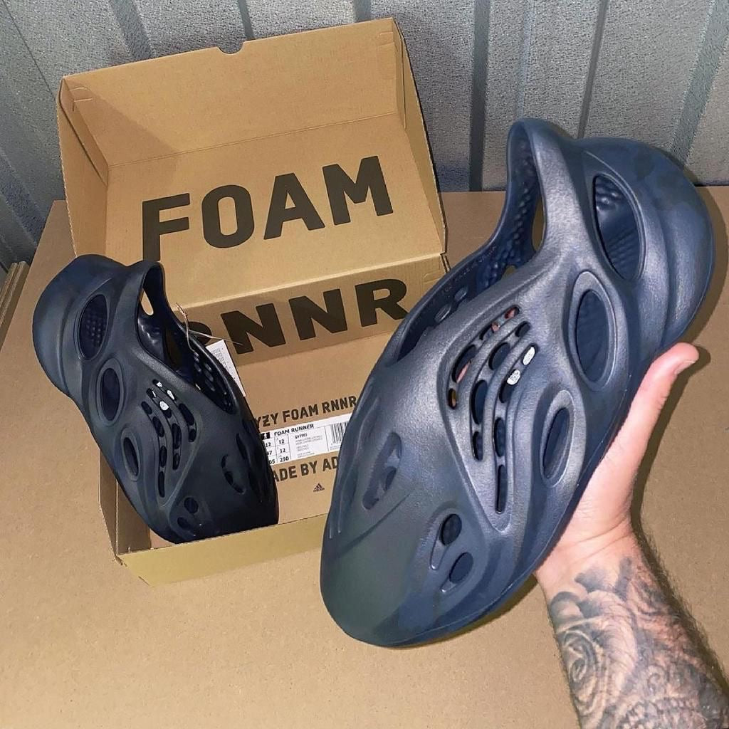 Yeezy Foam Runner Mineral Blue