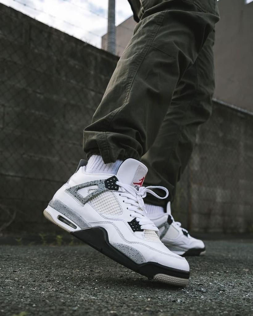 Air Jordan 4 “white cement”