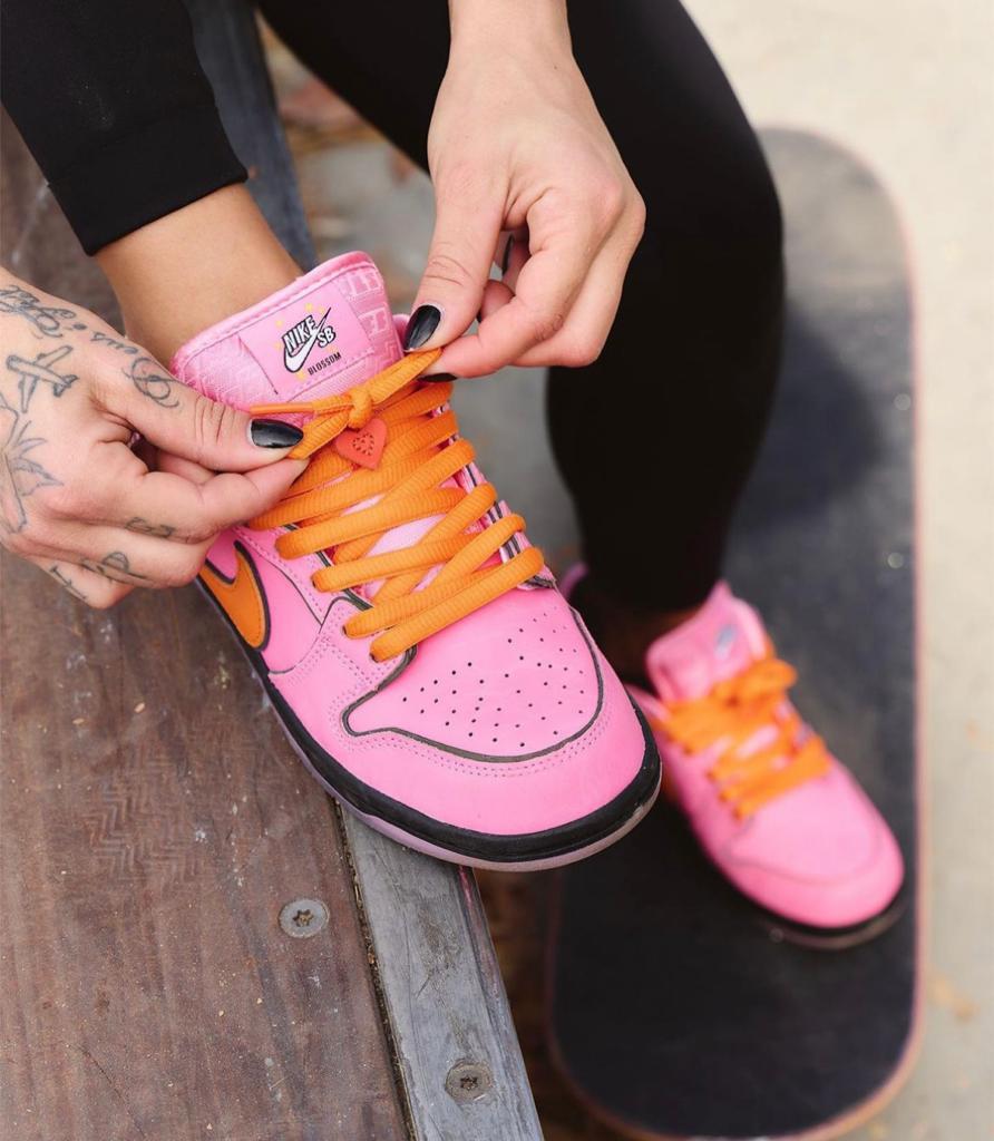 Girls × Nike SB Dunk Low"Blossom"