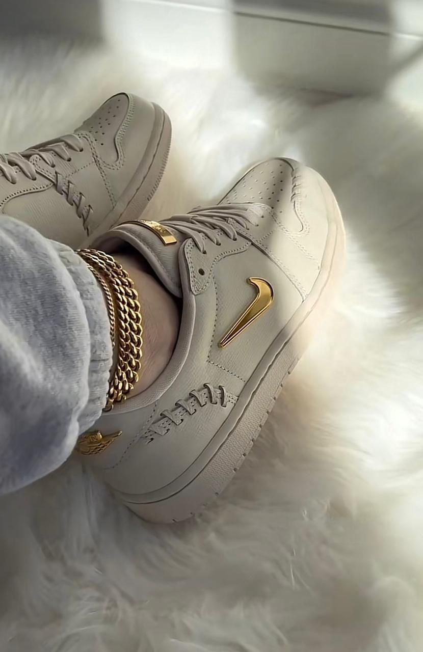 Air Jordan 1 Low 'Method of Make - Legend Light Brown'