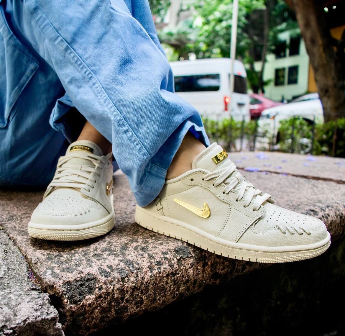 Air Jordan 1 Low 'Method of Make - Legend Light Brown'
