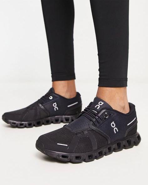 On Running Cloud 5 All Black