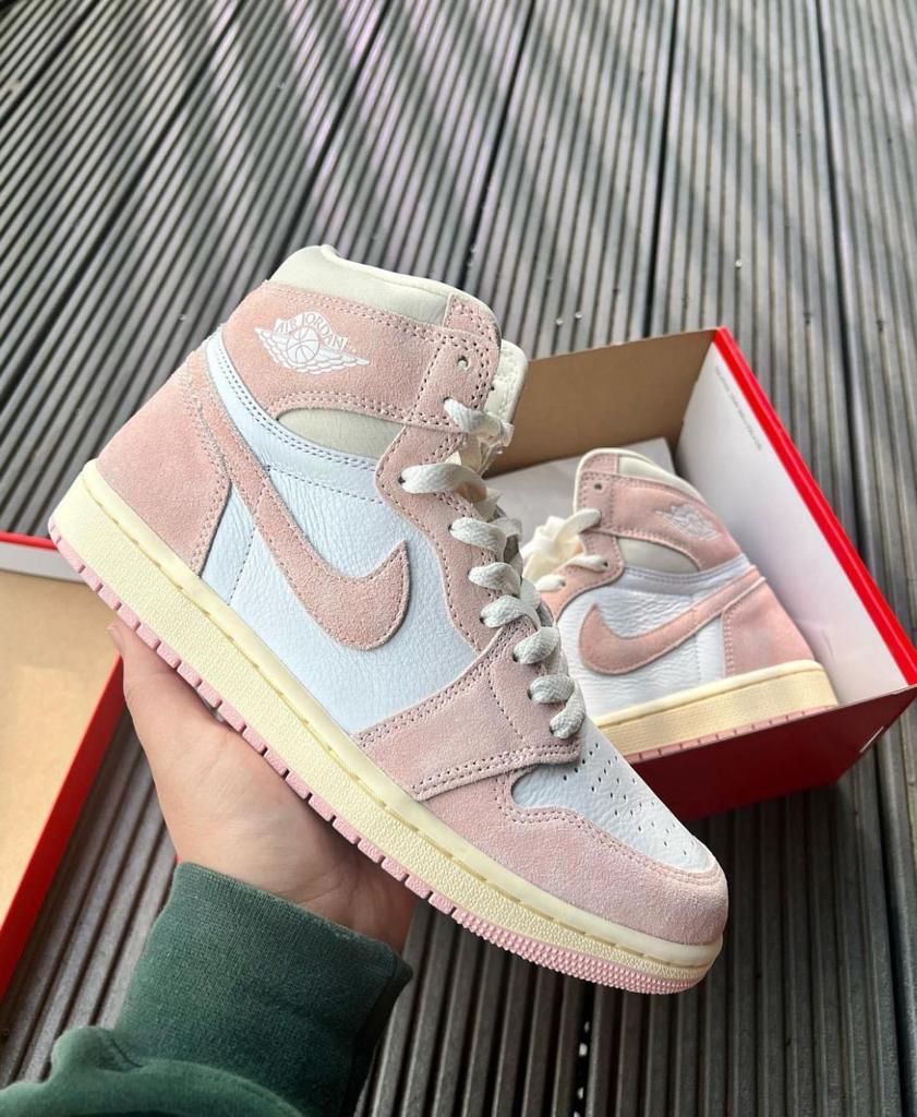 Air Jordan 1 High Atmosphere Pink