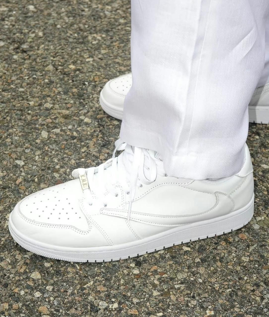 Travis Scott × Air Jordan 1 Low White Party