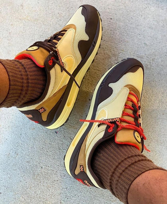 travis scott x nike air max 1