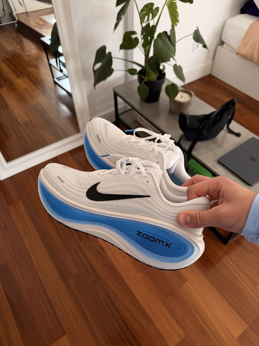 Nike Vomero Plus White Blue Hero Black