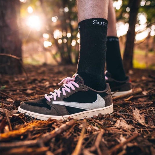 travis scott x air jordan 1 low