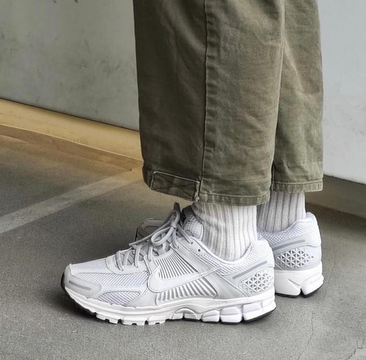 Nike Zoom Vomero 5 SP Vast Grey，