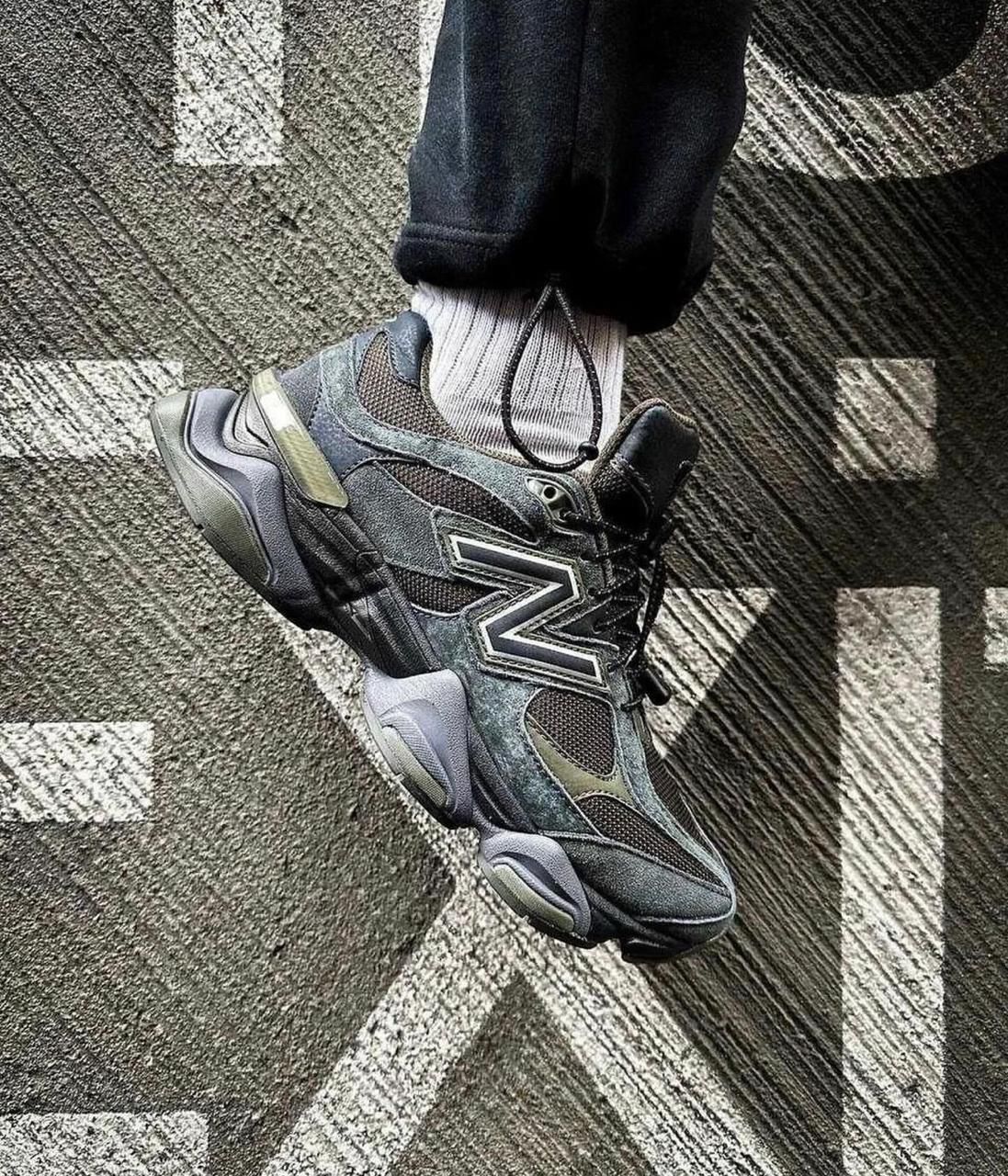 New Balance 9060 Mushroom，